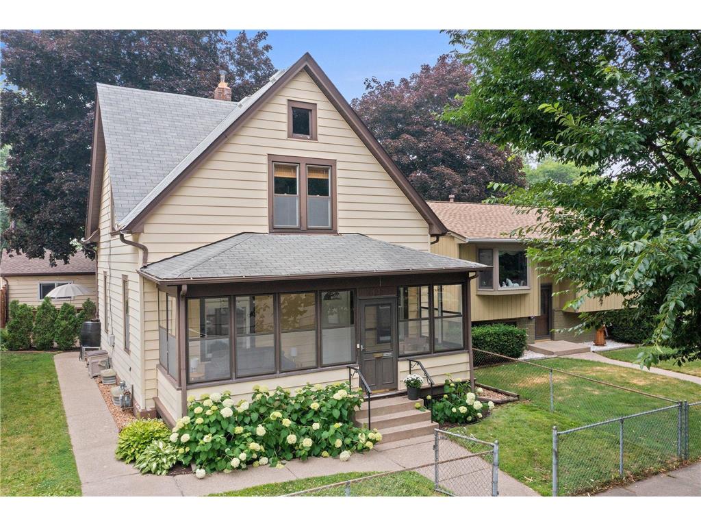 1033 Churchill Street Saint Paul MN 55103 6391535 image1
