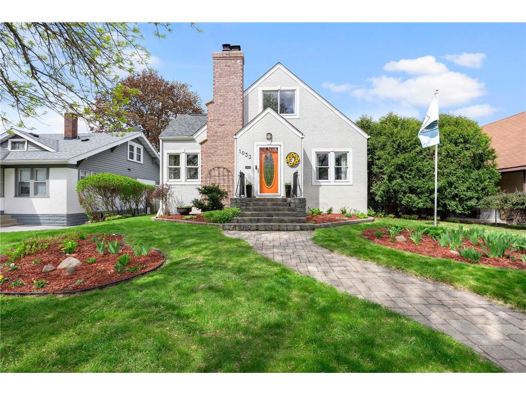 1033 Smith Avenue S West Saint Paul MN 55118 7069271 image1