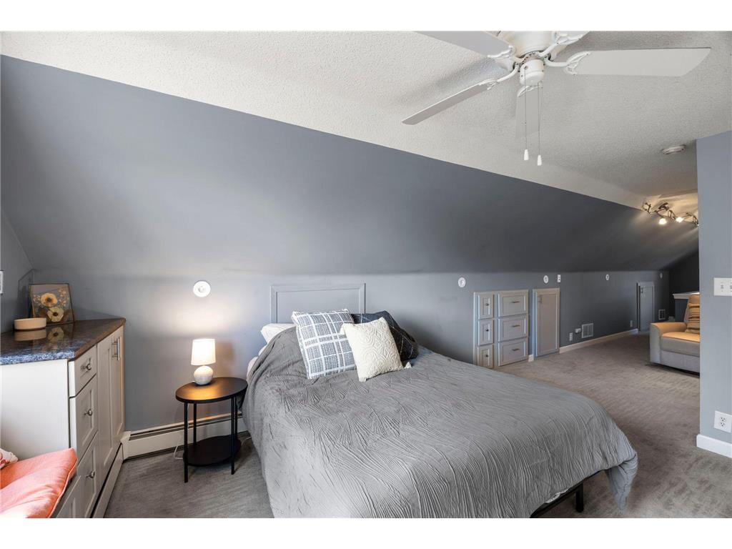 1033 Smith Avenue S West Saint Paul MN 55118 7069271 image24