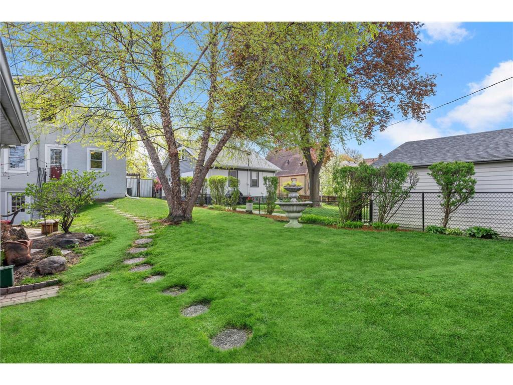 1033 Smith Avenue S West Saint Paul MN 55118 7069271 image43