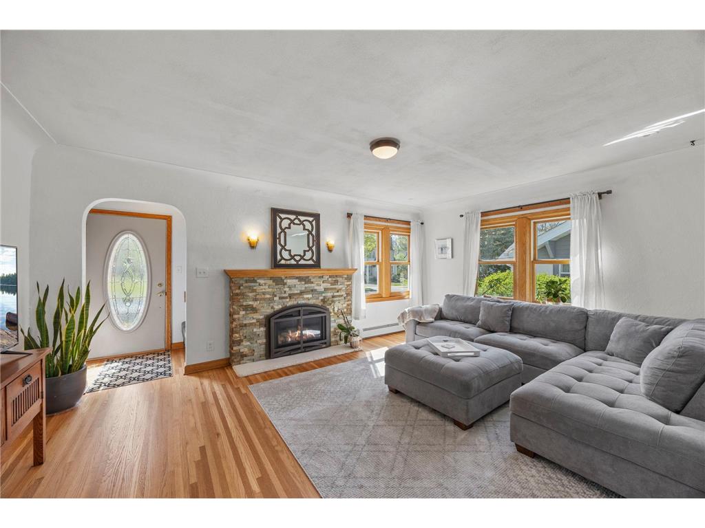 1033 Smith Avenue S West Saint Paul MN 55118 7069271 image5
