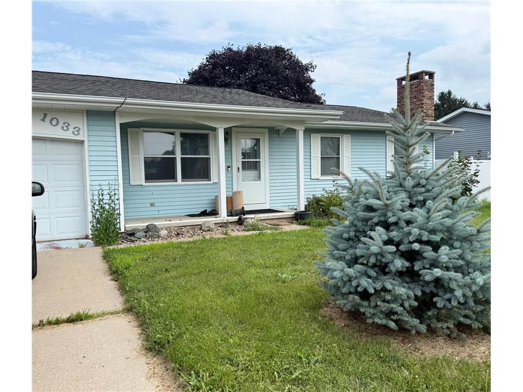 1033 W Dwelle Street Lake City MN 55041 6777841 image1