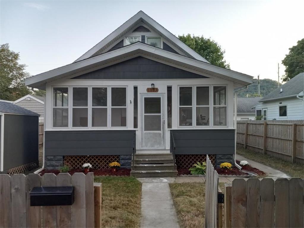 1033 W Mark Street Winona MN 55987 6330007 image1