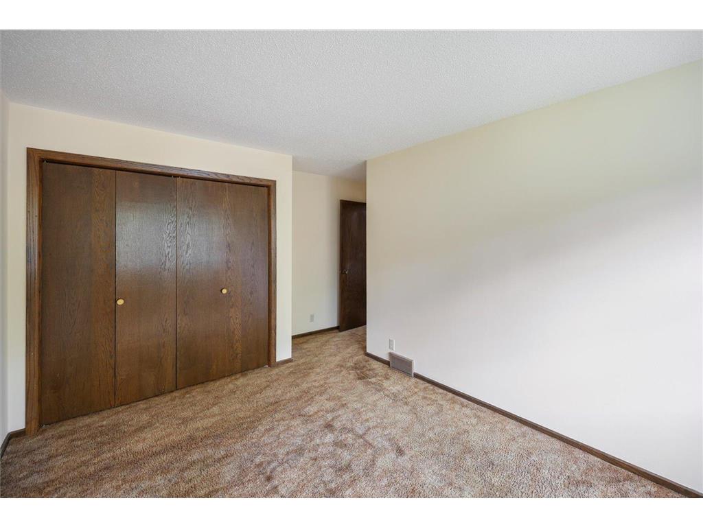 10330 Rhode Island Circle Bloomington MN 55438 7067694 image23