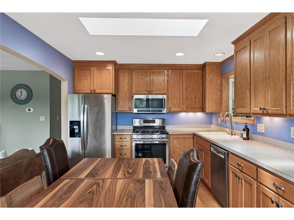 10332 102nd Place N Maple Grove MN 55369 7101002 image17