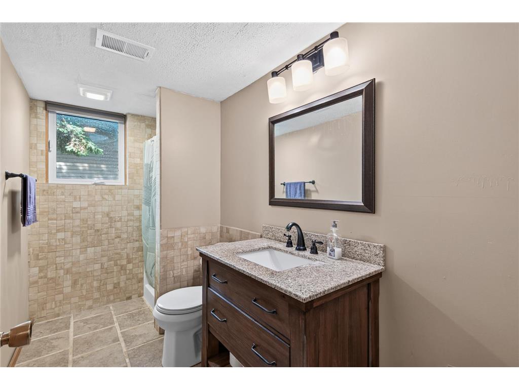 10332 102nd Place N Maple Grove MN 55369 7101002 image32