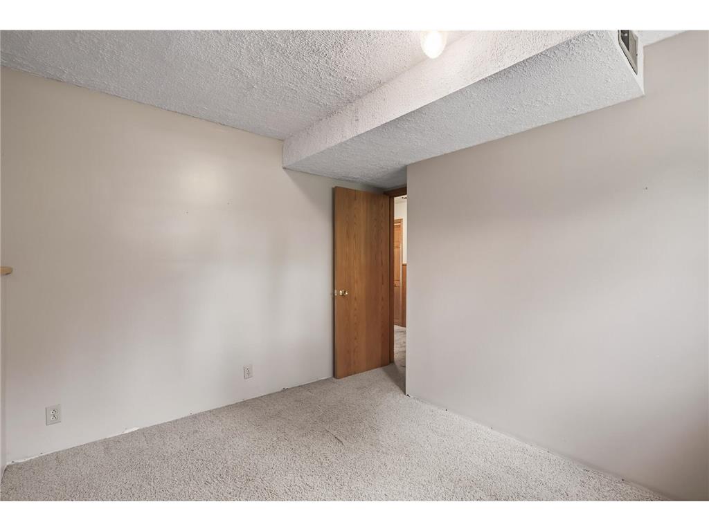 10332 102nd Place N Maple Grove MN 55369 7101002 image34