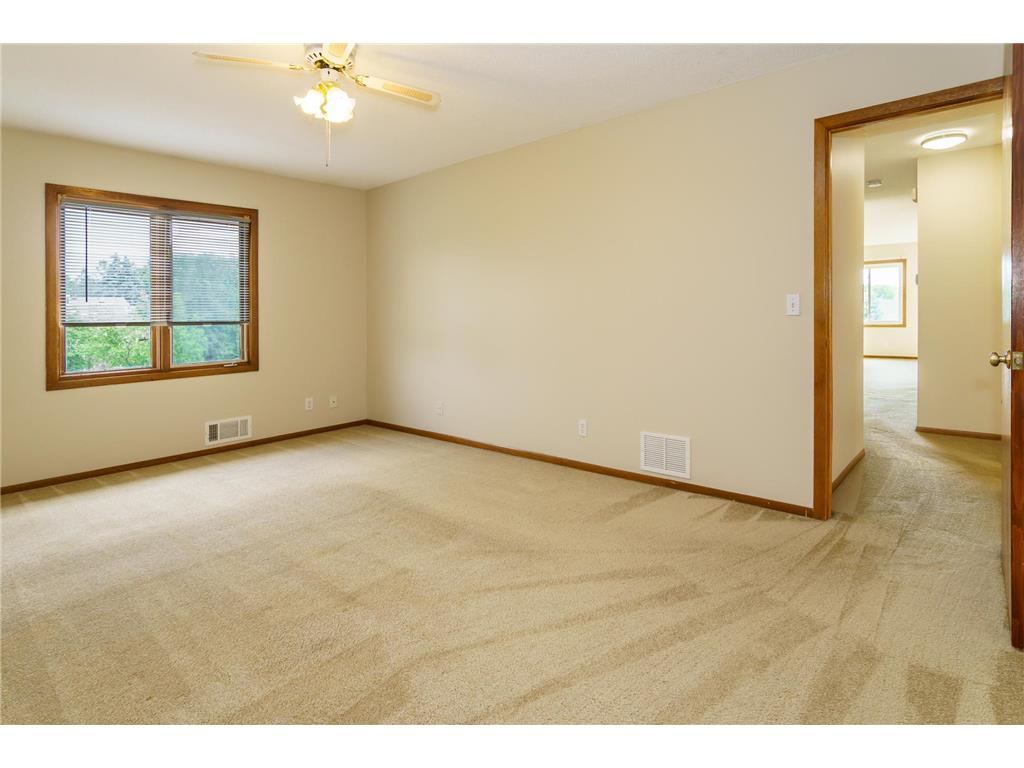 10332 Balsam Lane Eden Prairie MN 55347 7094623 image12