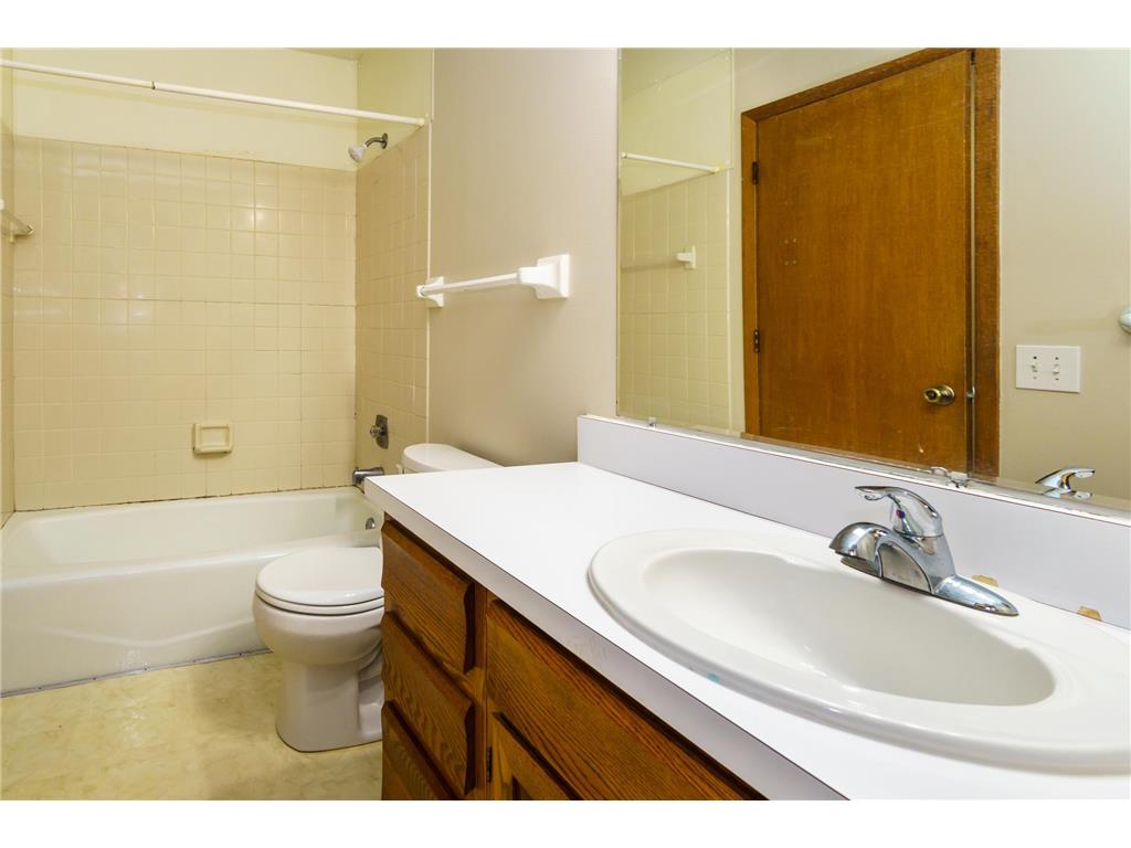 10332 Balsam Lane Eden Prairie MN 55347 7094623 image20
