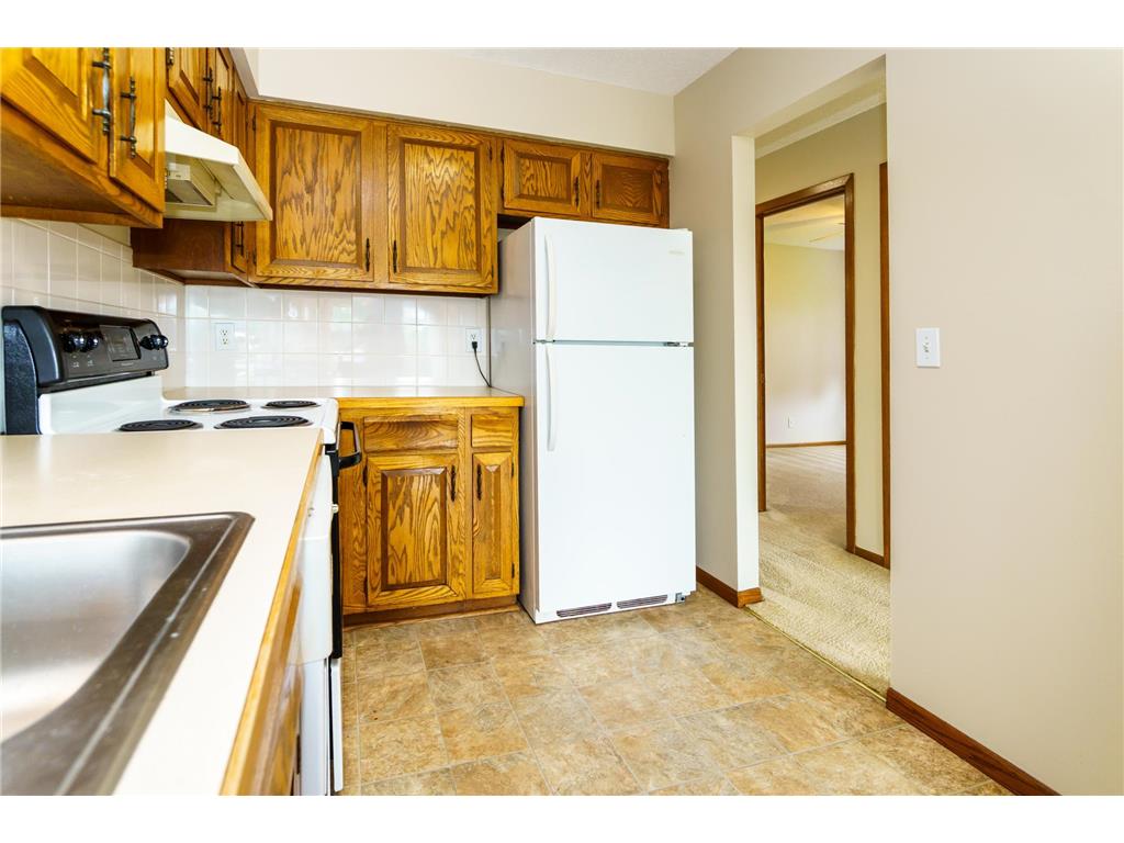 10332 Balsam Lane Eden Prairie MN 55347 7094623 image4