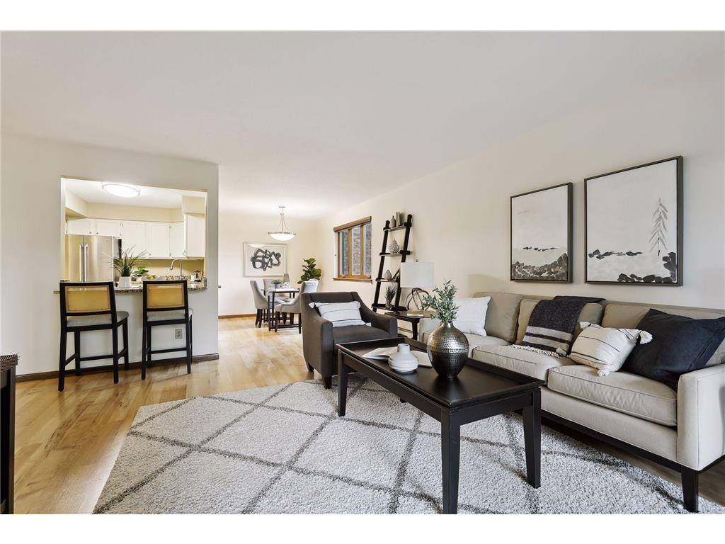 1034 Cleveland Avenue S 107, Saint Paul, MN 55116 MLS 6259142