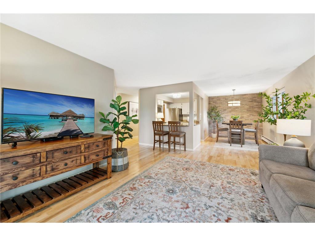 1034 Cleveland Avenue S #107 Saint Paul MN 55116 6461059 image1