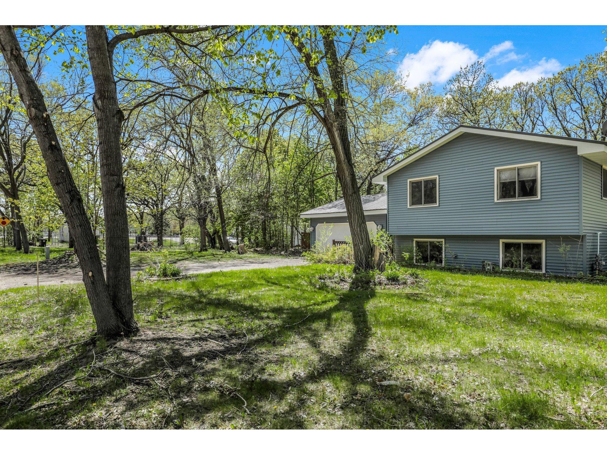 10340 Hummingbird Street NW, Coon Rapids, MN 55433 MLS 5756758 Edina Realty