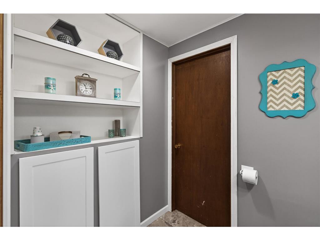 10340 York Lane Bloomington MN 55431 7073627 image37