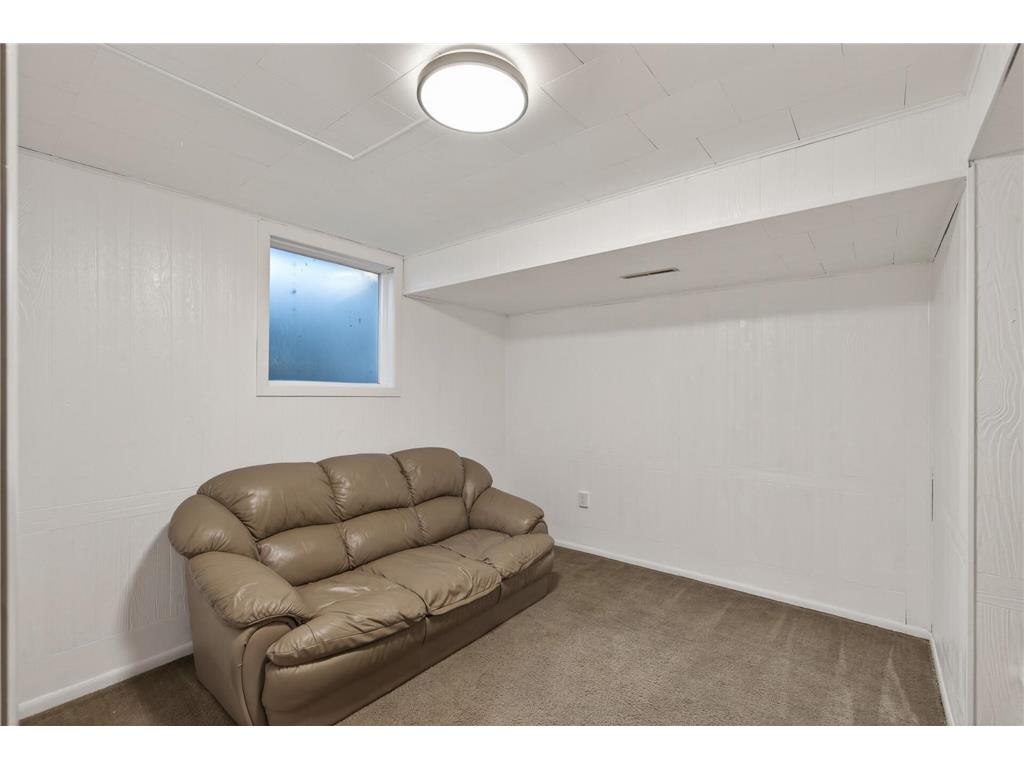 10340 York Lane Bloomington MN 55431 7073627 image38