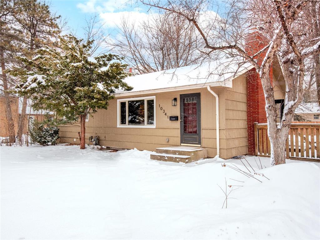 10341 Clinton Avenue S Bloomington MN 55420 7003836 image1