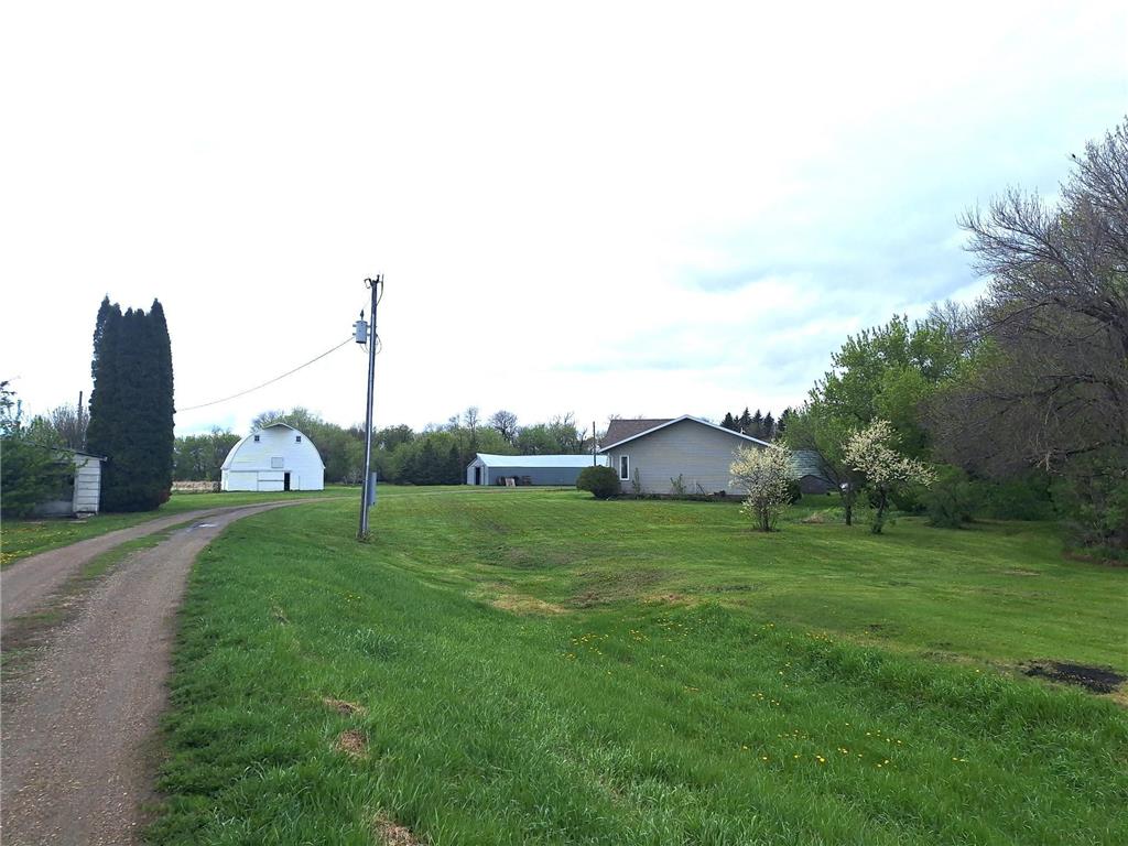 10341 Highway 18 Neche ND 58265 7078039 image2