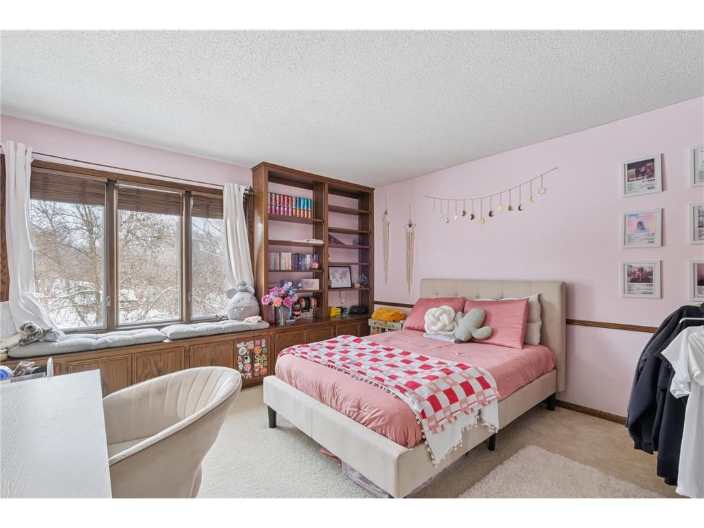 10346 Berkshire Road Bloomington MN 55437 6705074 image16