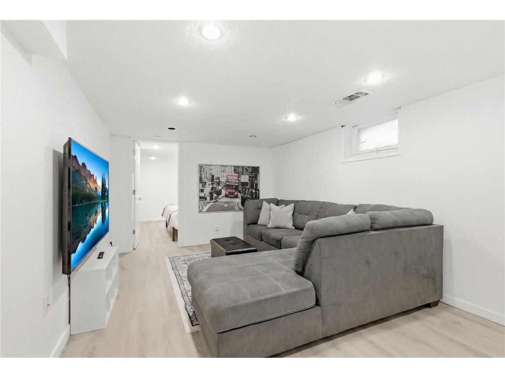 10348 Upton Avenue S Bloomington MN 55431 7085482 image17