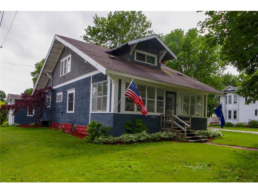 1035 Grove Street Cumberland WI 54829 6548144 image1