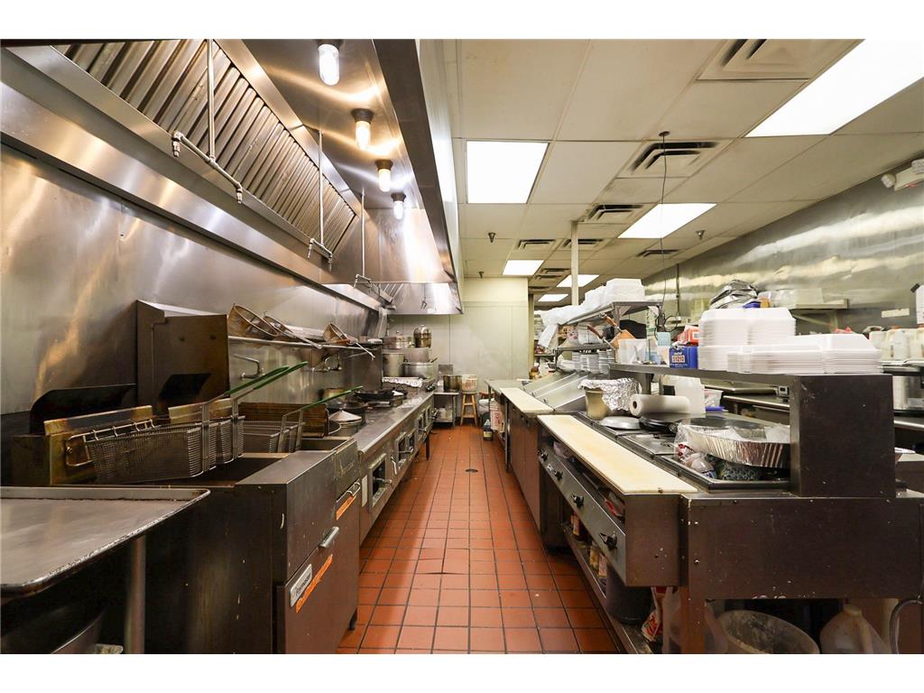 1035 Highway 96 W Shoreview MN 55126 7057974 image19