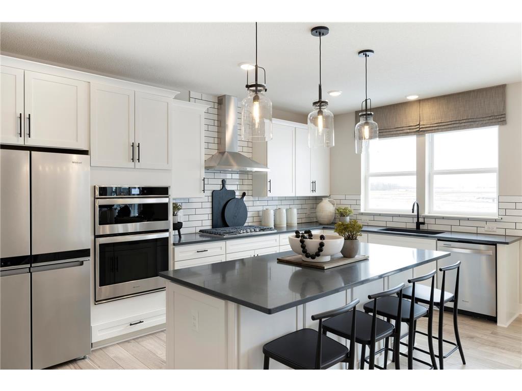 10350 McGregor Boulevard Woodbury MN 55129 6334111 image1