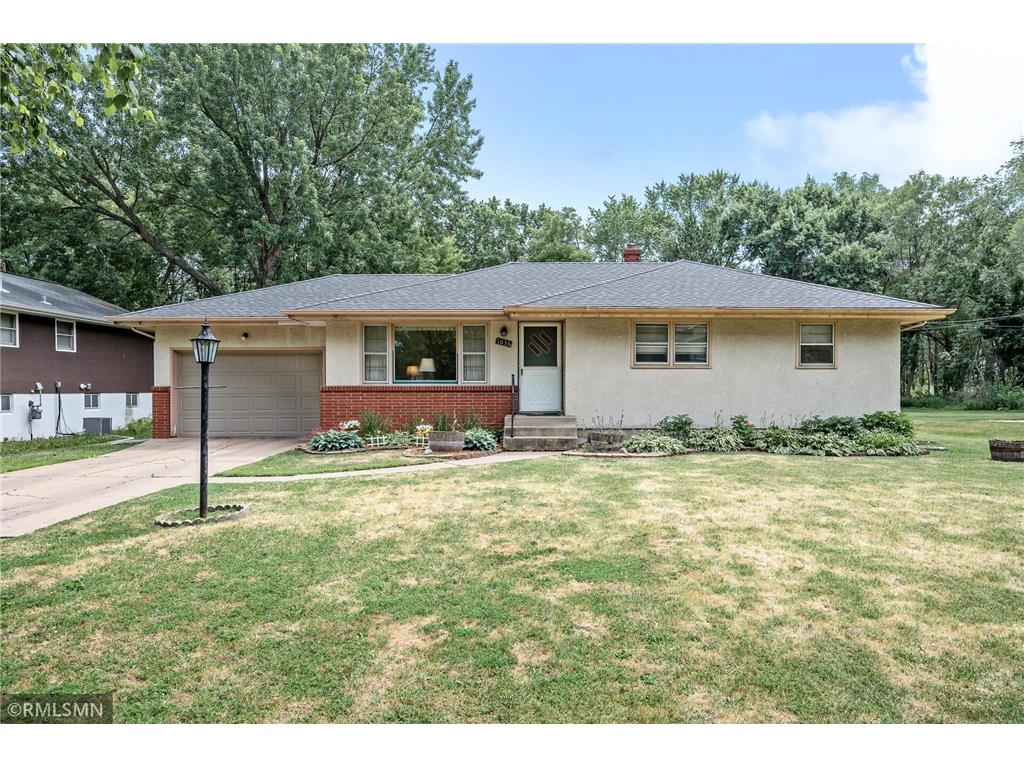 1036 Island Lake Avenue Shoreview MN 55126 6400310 image1