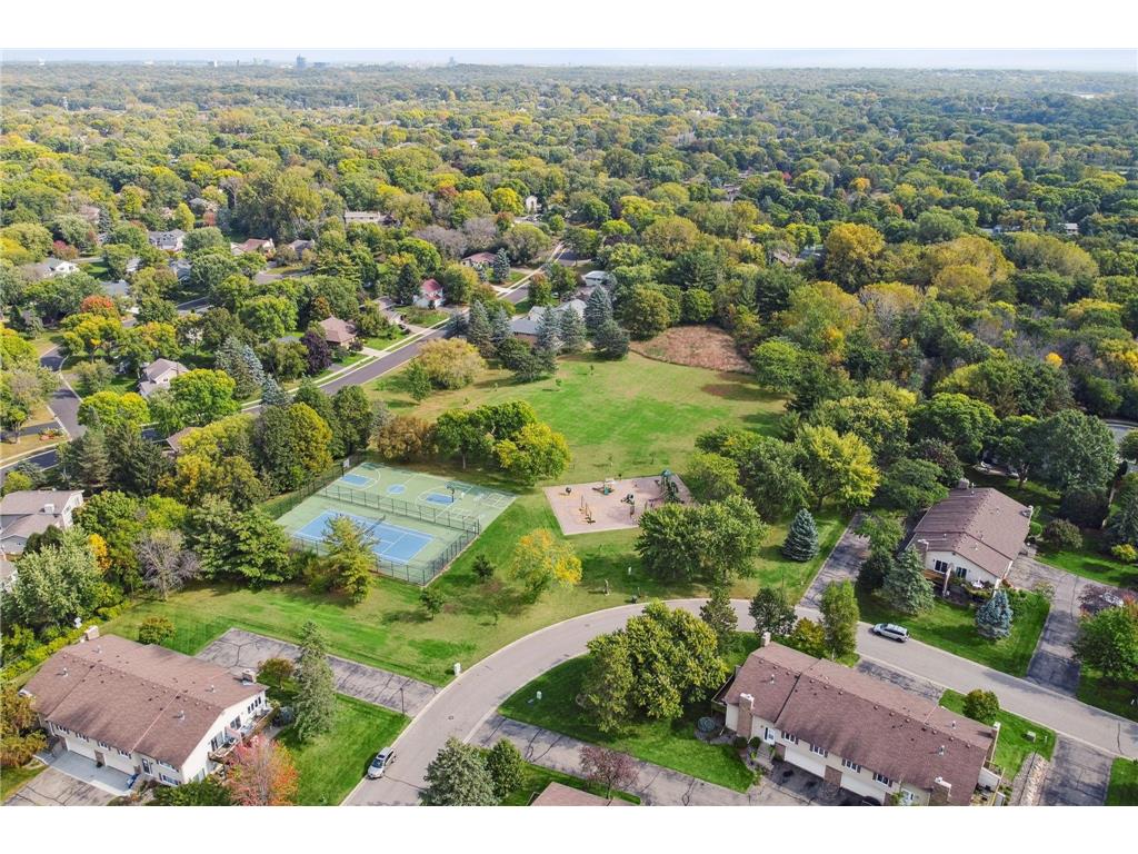 10361 Balsam Lane Eden Prairie MN 55347 7073970 image47