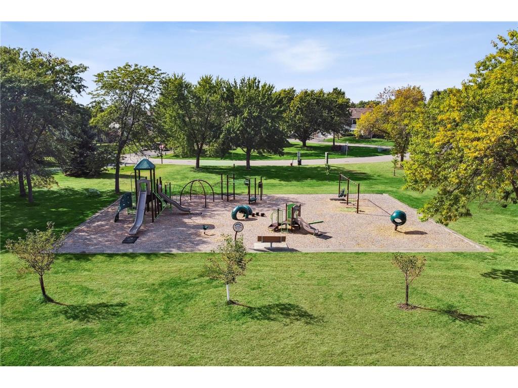 10361 Balsam Lane Eden Prairie MN 55347 7073970 image48