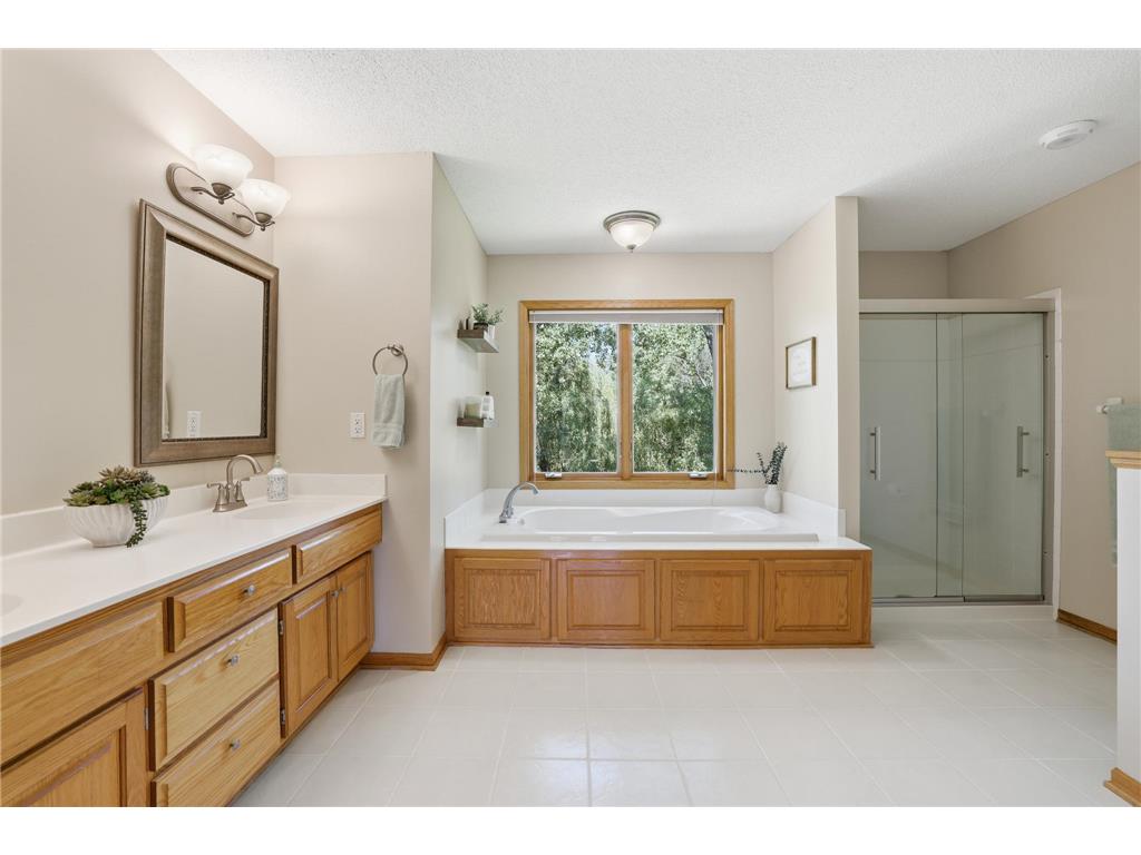 10362 Waterfront Drive Woodbury MN 55129 7094788 image27