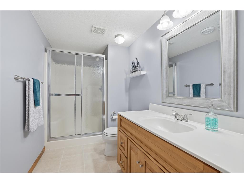 10362 Waterfront Drive Woodbury MN 55129 7094788 image39