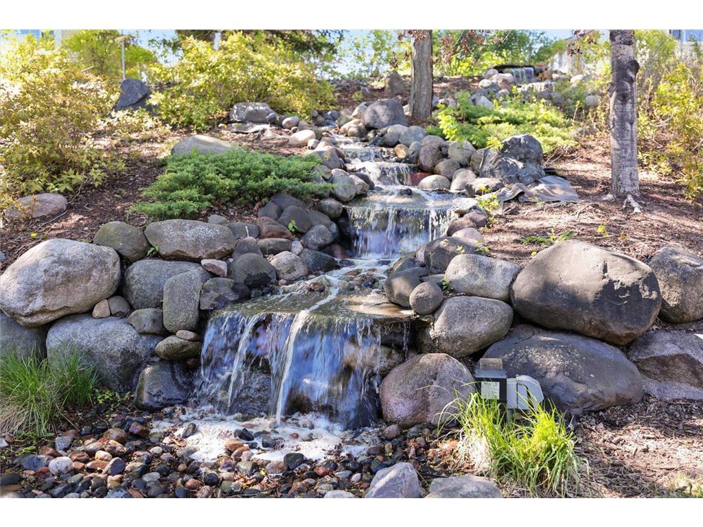 10365 Buckingham Drive Eden Prairie MN 55347 7024590 image4