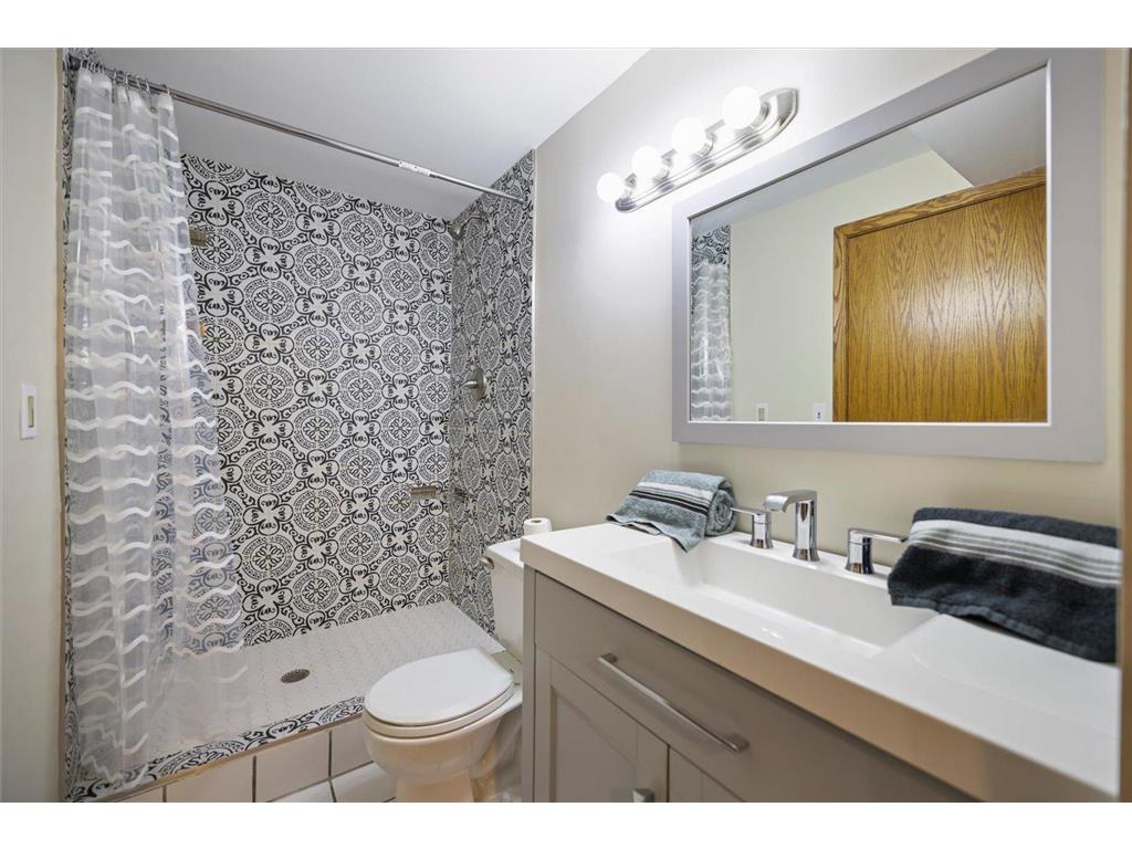 10365 Buckingham Drive Eden Prairie MN 55347 7024590 image41