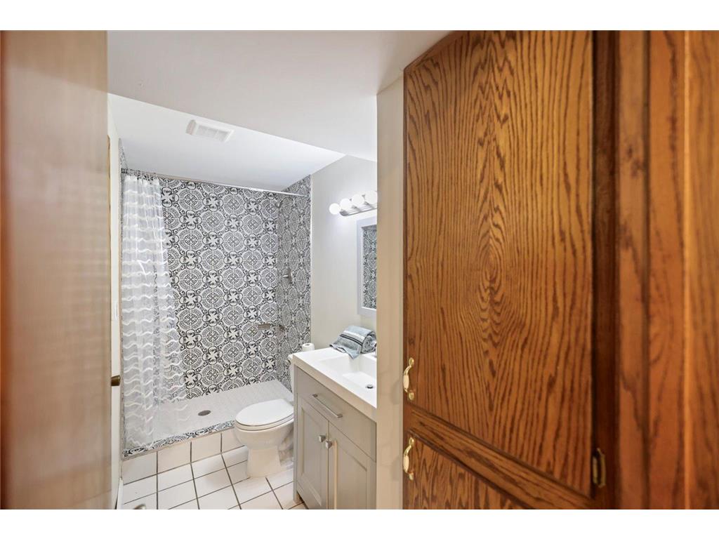 10365 Buckingham Drive Eden Prairie MN 55347 7024590 image42