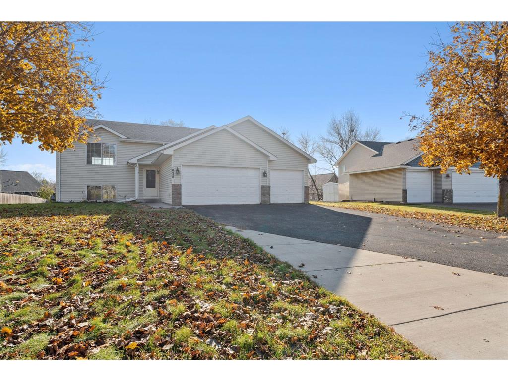 1038 111th Avenue NE Blaine MN 55434 6630633 image1