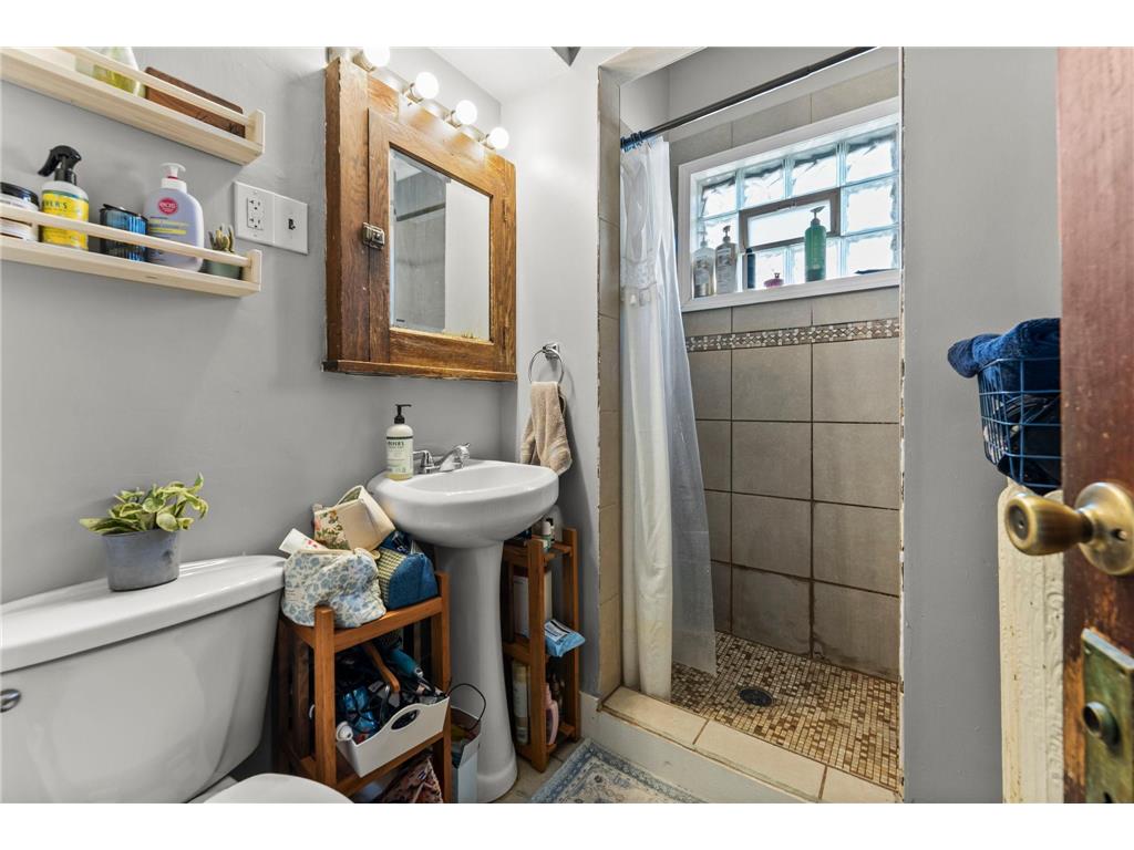 1038 16th Avenue SE Minneapolis MN 55414 7033475 image17