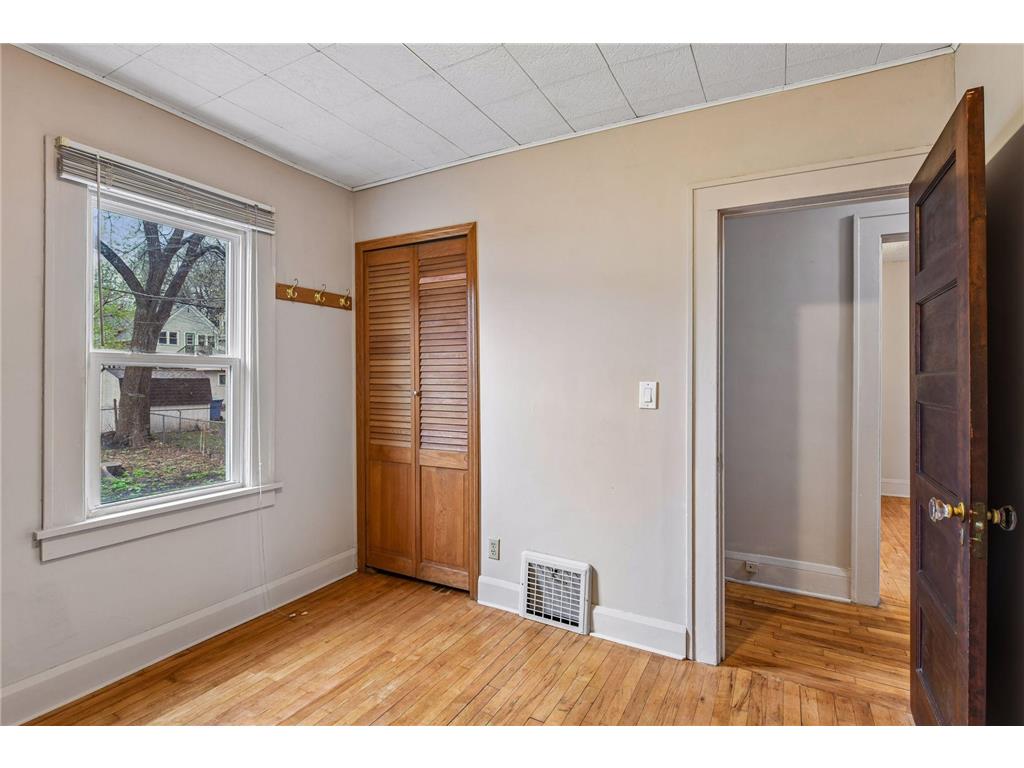 1038 23rd Avenue SE Minneapolis MN 55414 7055745 image14