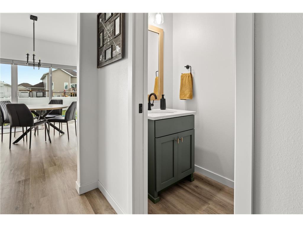 1038 Ashley Drive W West Fargo ND 58078 7095658 image18
