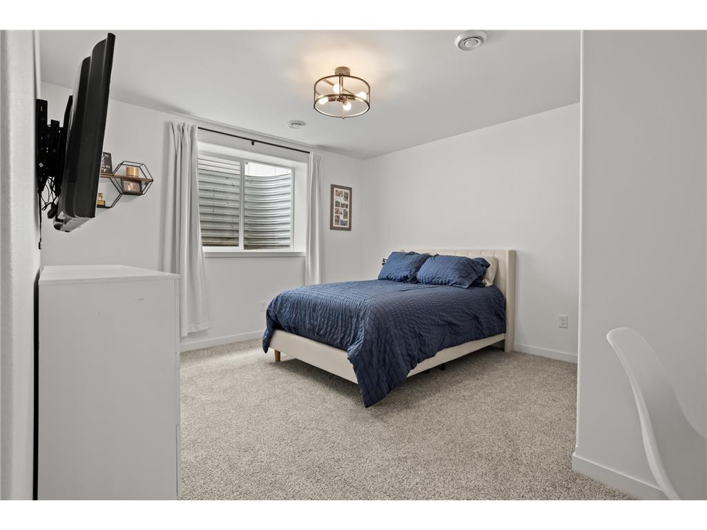 1038 Ashley Drive W West Fargo ND 58078 7095658 image40