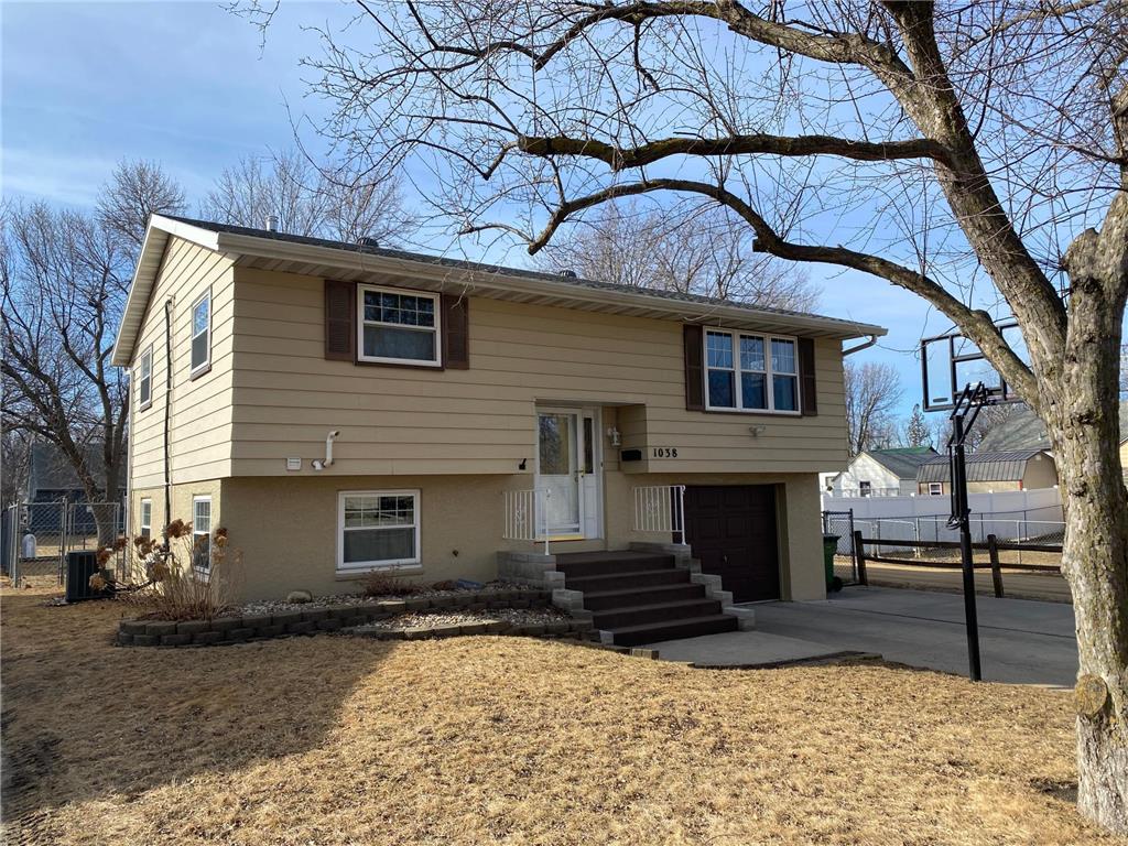 1038 Wilbur Street Worthington MN 56187 6682860 image1