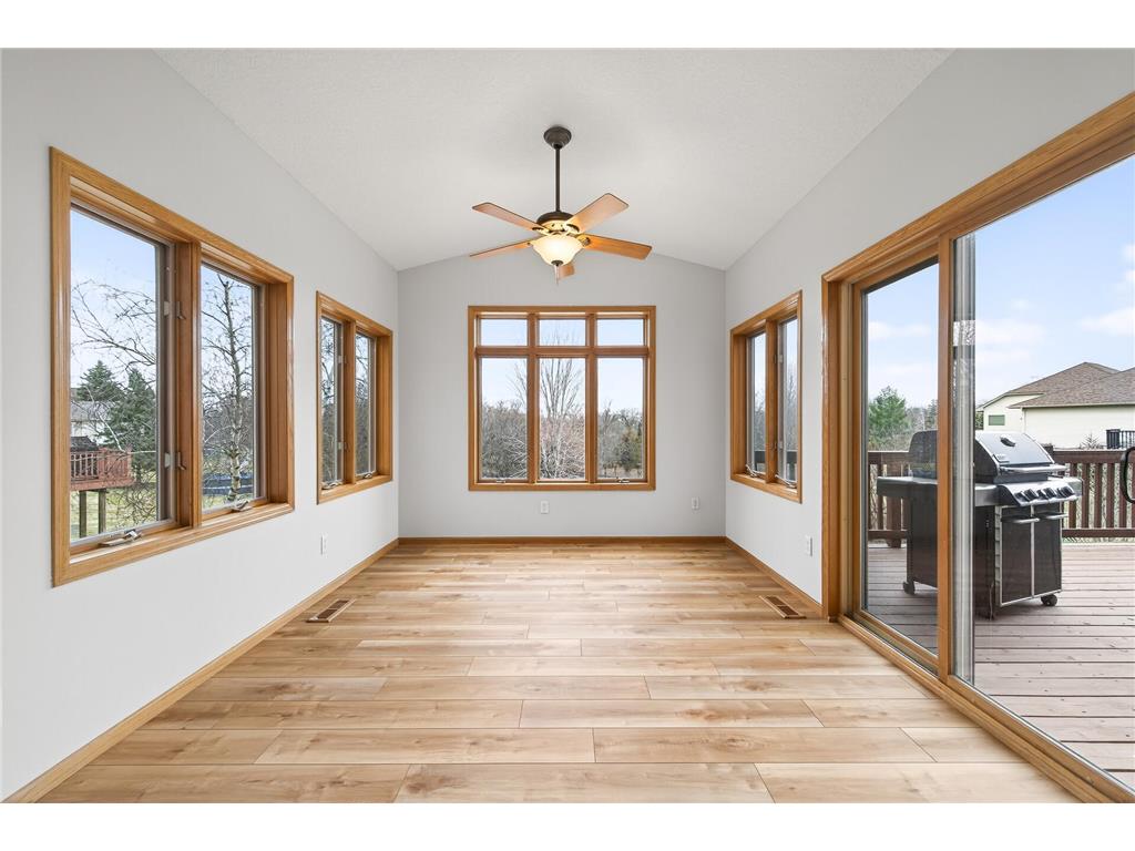 10385 Yates Drive N Brooklyn Park MN 55443 7046629 image11