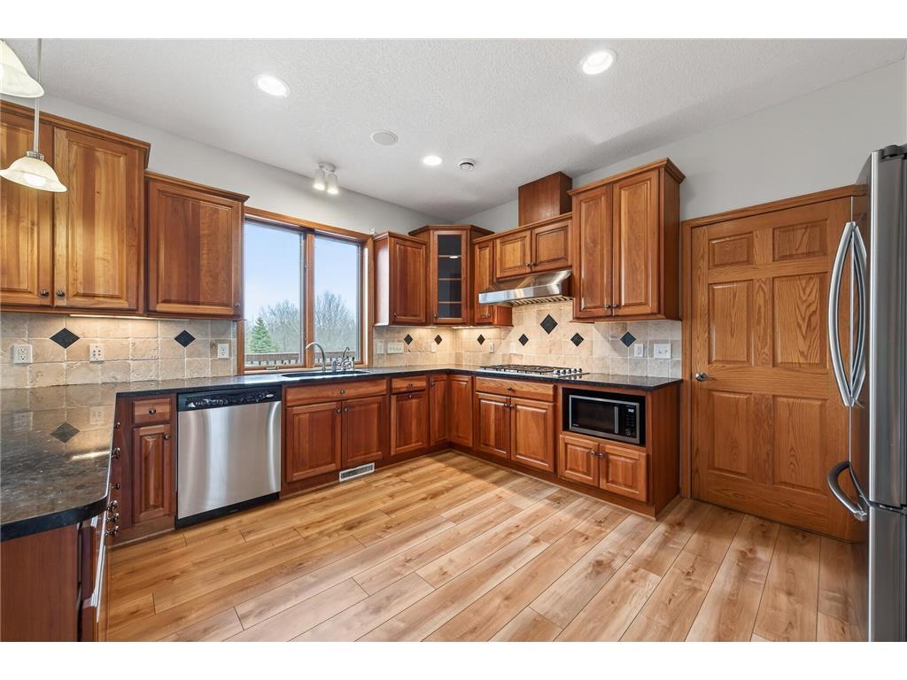 10385 Yates Drive N Brooklyn Park MN 55443 7046629 image14