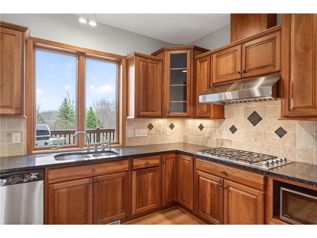 10385 Yates Drive N Brooklyn Park MN 55443 7046629 image15