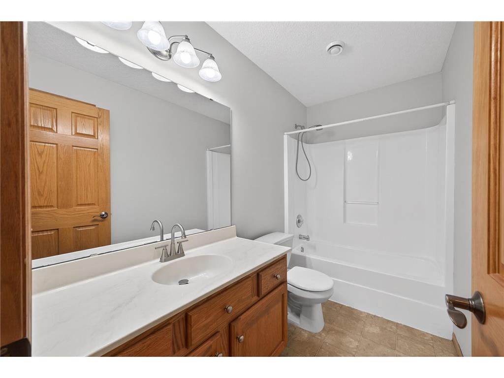 10385 Yates Drive N Brooklyn Park MN 55443 7046629 image26