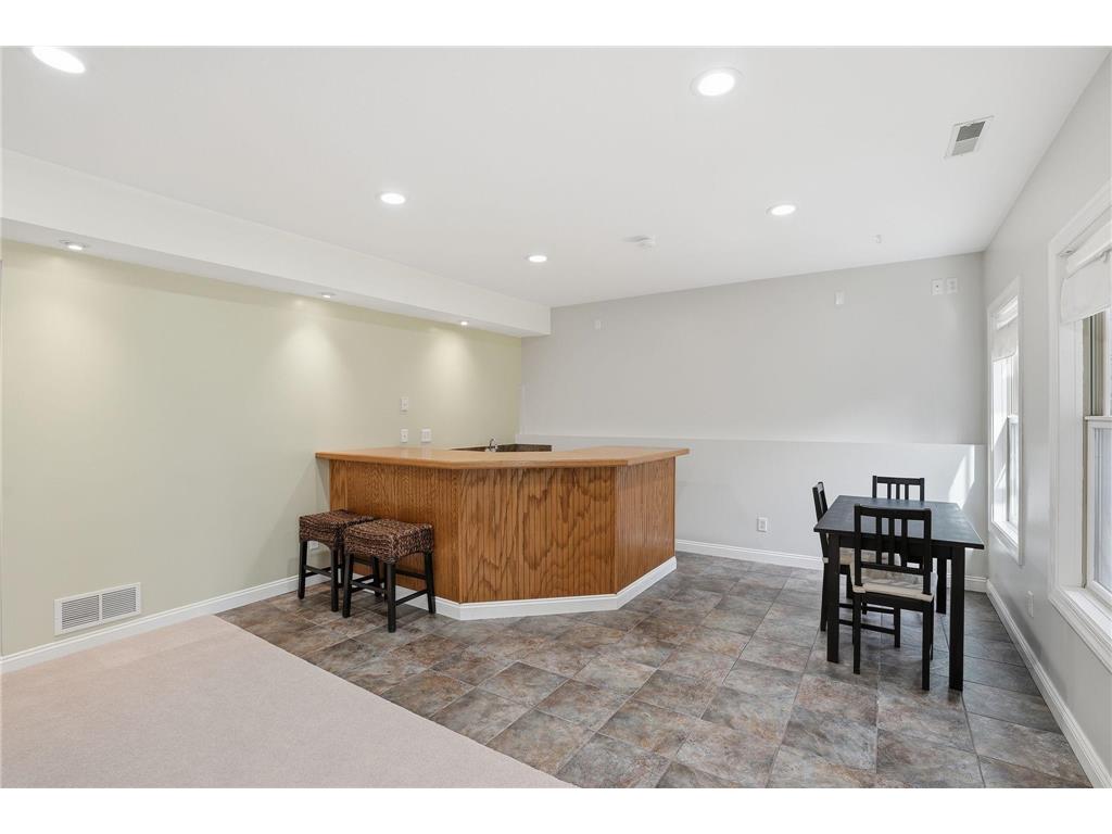 10389 Fox Run Road Woodbury MN 55129 7051923 image8