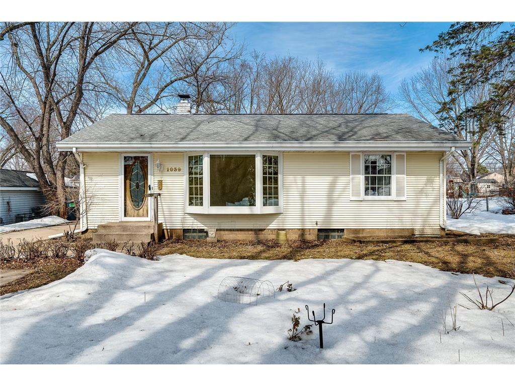 1039 Dionne Street Roseville MN 55113 6344244 image1