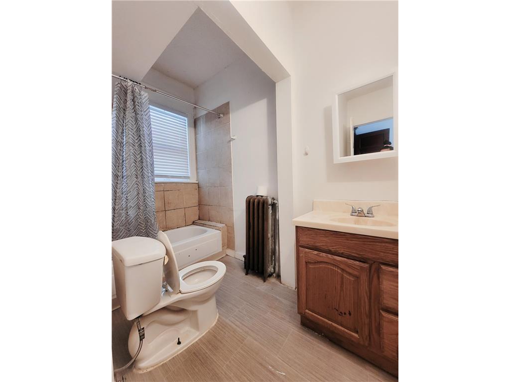 1039 Edgerton Street Saint Paul MN 55130 6792785 image9