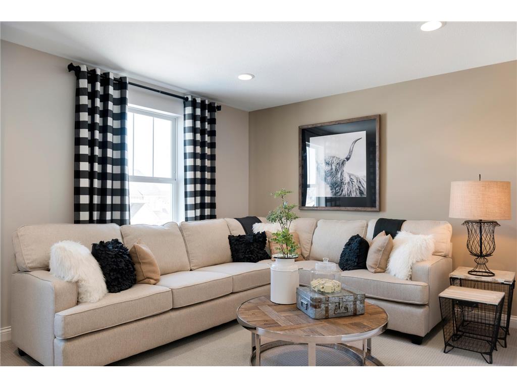 10390 McGregor Boulevard Woodbury MN 55129 6818562 image10