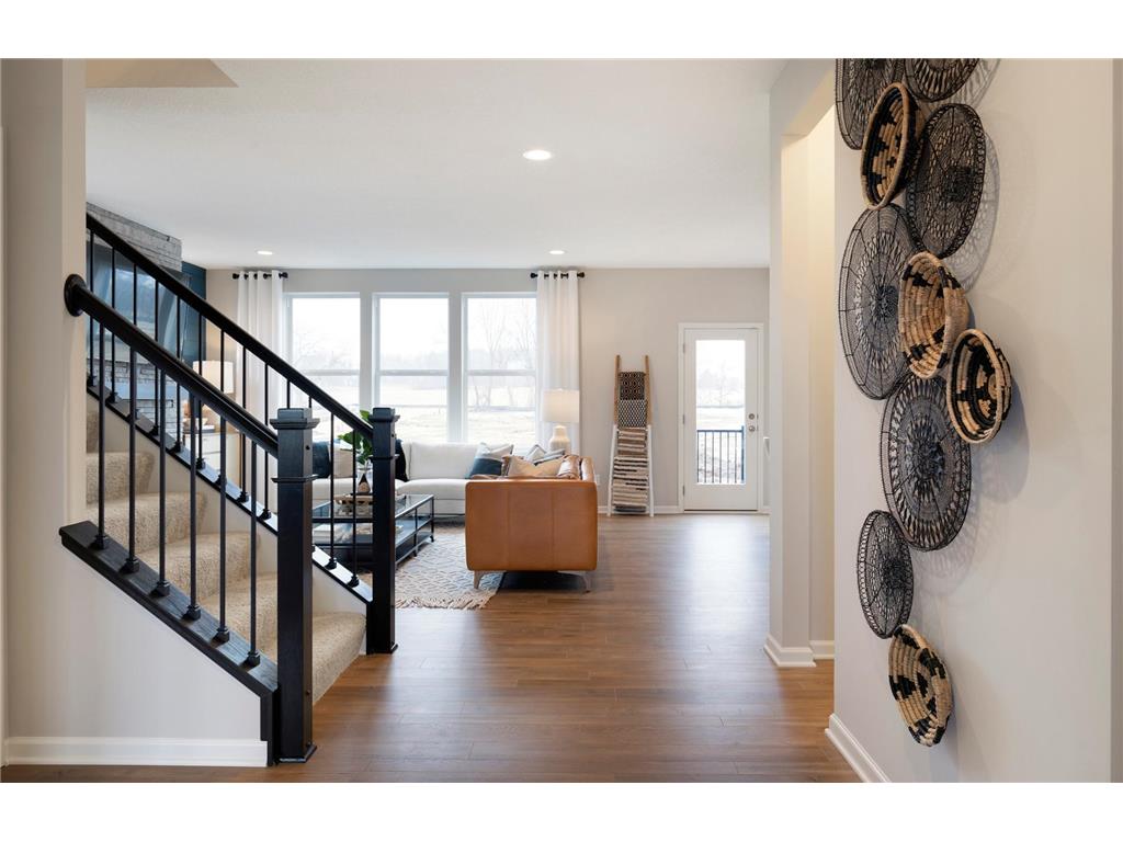 10390 McGregor Boulevard Woodbury MN 55129 6818562 image12