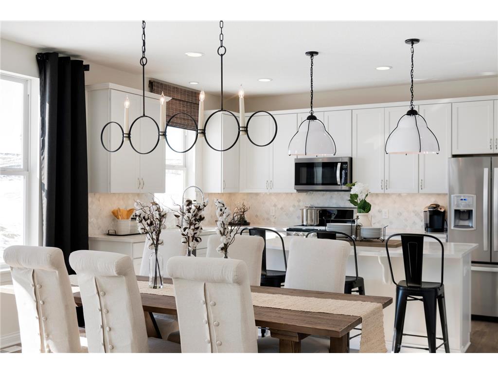 10390 McGregor Boulevard Woodbury MN 55129 6818562 image5